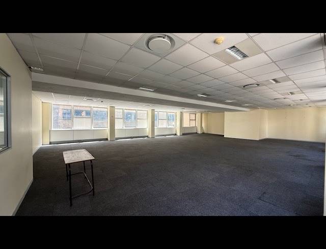 273M² OFFICE TO LET IN DURBAN CENTRAL